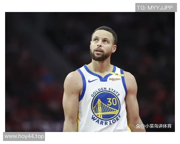 库里伤情更新：复出时间仍未确定